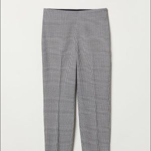 H&M houndstooth slacks size 4 pants black & white